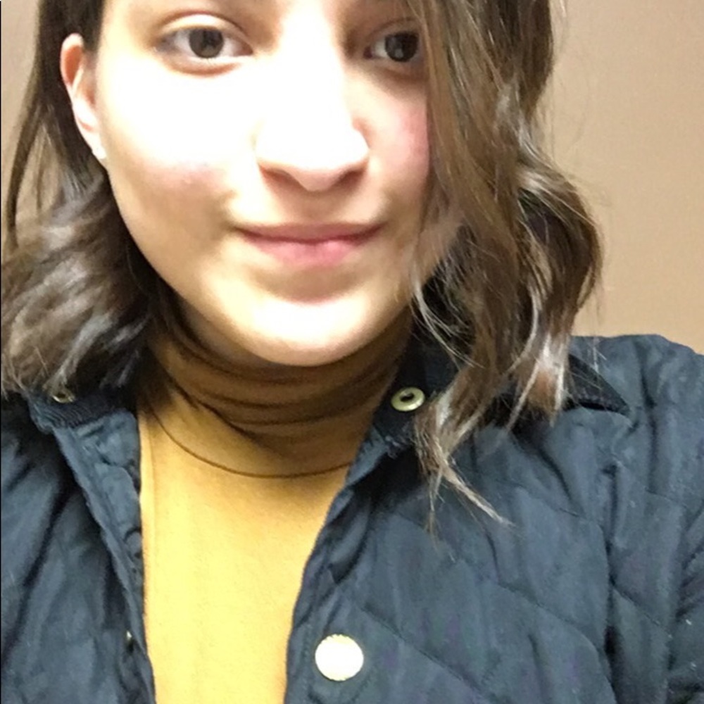 Meet your Posher, Maria